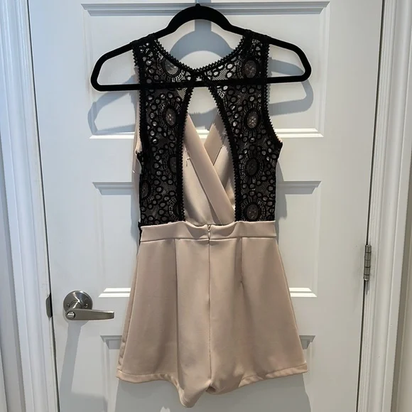 Romper black lace open back - Picture 4 of 6